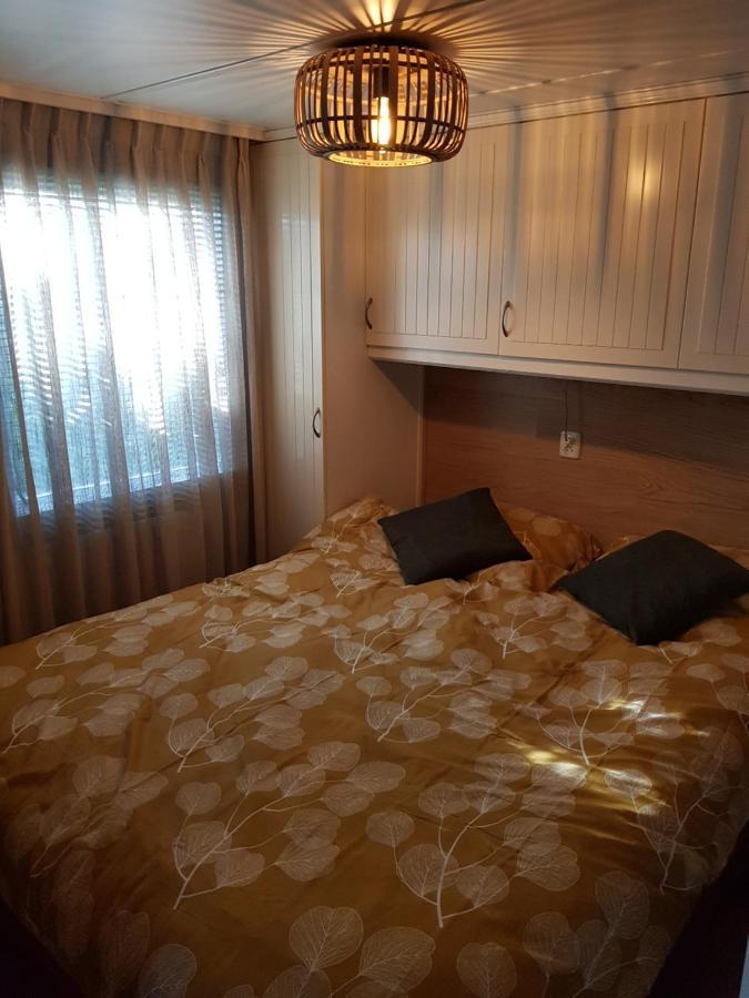 Chalet Sfeervol Boschalet 5 Persoons Met Sauna *